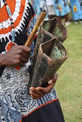 Double-cloche, instrument de musique camerounais