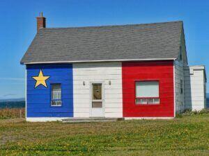 acadian-house-2385627_1920-300x225